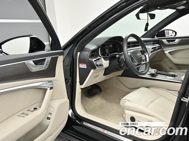 Audi A6 (C8) 45 TFSI Premium 2025 — фото 15
