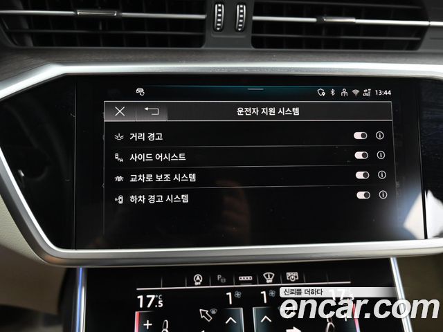 Audi A6 (C8) 45 TFSI Premium 2025 — фото 21