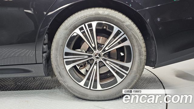 Mercedes-Benz E-Class (W214) E200 Avantgarde 2025 — фото 21
