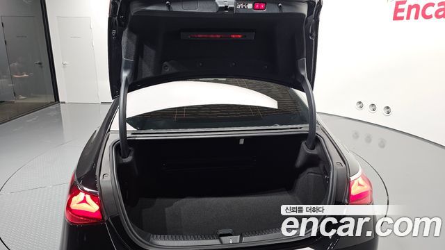 Mercedes-Benz E-Class (W214) E200 Avantgarde 2025 — фото 34