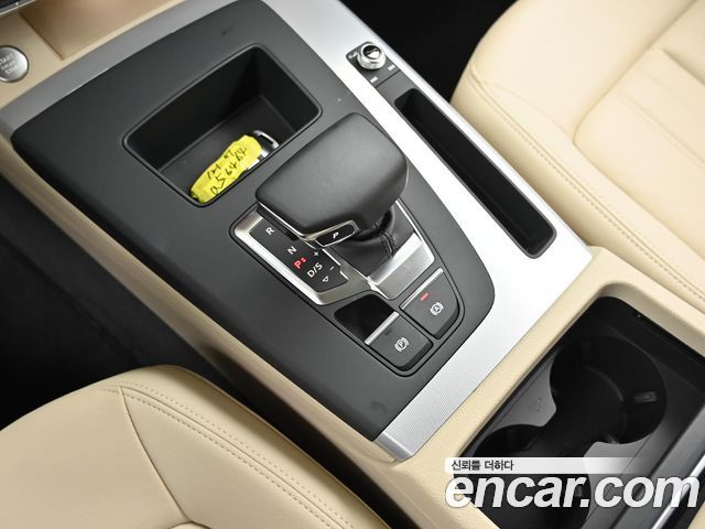 Audi Q5 (FY) 45 TFSI Quattro Sportback 2023 — фото 9