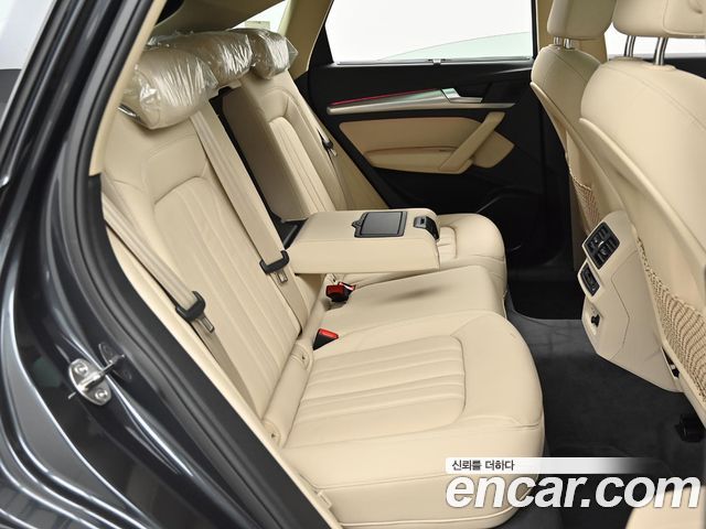 Audi Q5 (FY) 45 TFSI Quattro Sportback 2023 — фото 16
