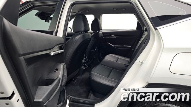 Kia Seltos Gasoline 1.6 Turbo 2WD Prestige 2023 — фото 12