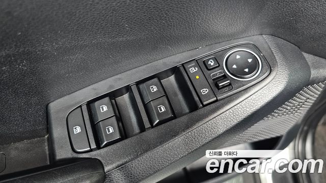 Kia Seltos Gasoline 1.6 Turbo 2WD Prestige 2023 — фото 13