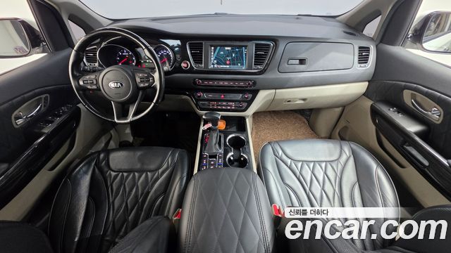 Kia Carnival 9-Seater Noblesse Special 2019 — фото 7