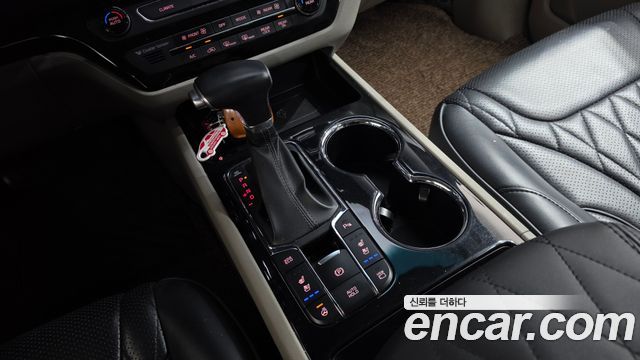 Kia Carnival 9-Seater Noblesse Special 2019 — фото 9