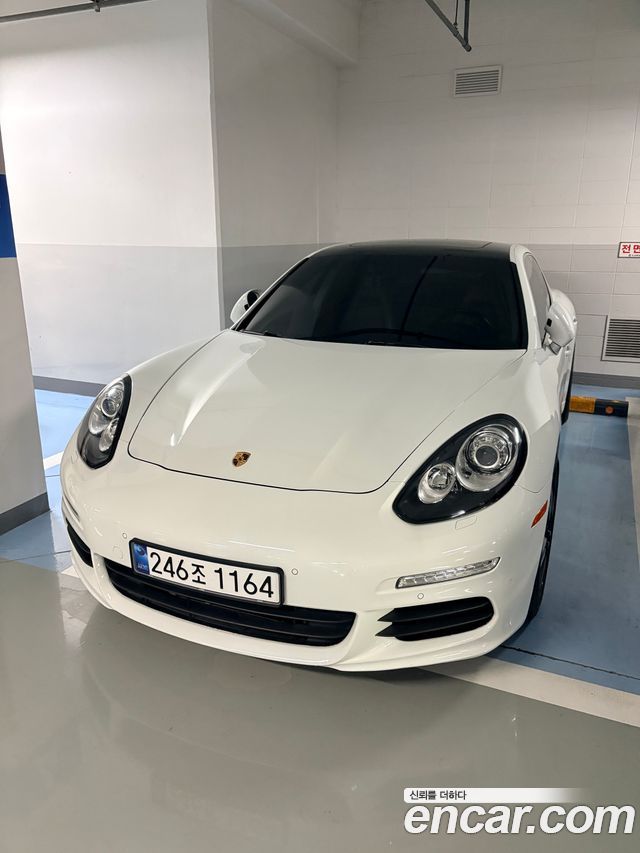 Porsche Panamera 3.0 S E-Hybrid 970