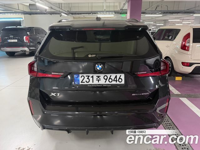 BMW X1 (U11) sDrive 20i M Sport 2023 — фото 4