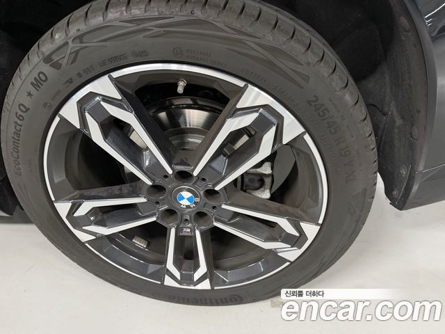 BMW X1 (U11) sDrive 20i M Sport 2023 — фото 5