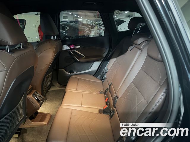 BMW X1 (U11) sDrive 20i M Sport 2023 — фото 8