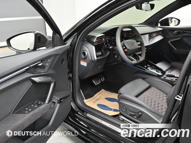 Audi RS3 (8Y) 2.5 TFSI Quattro 2025 — фото 15