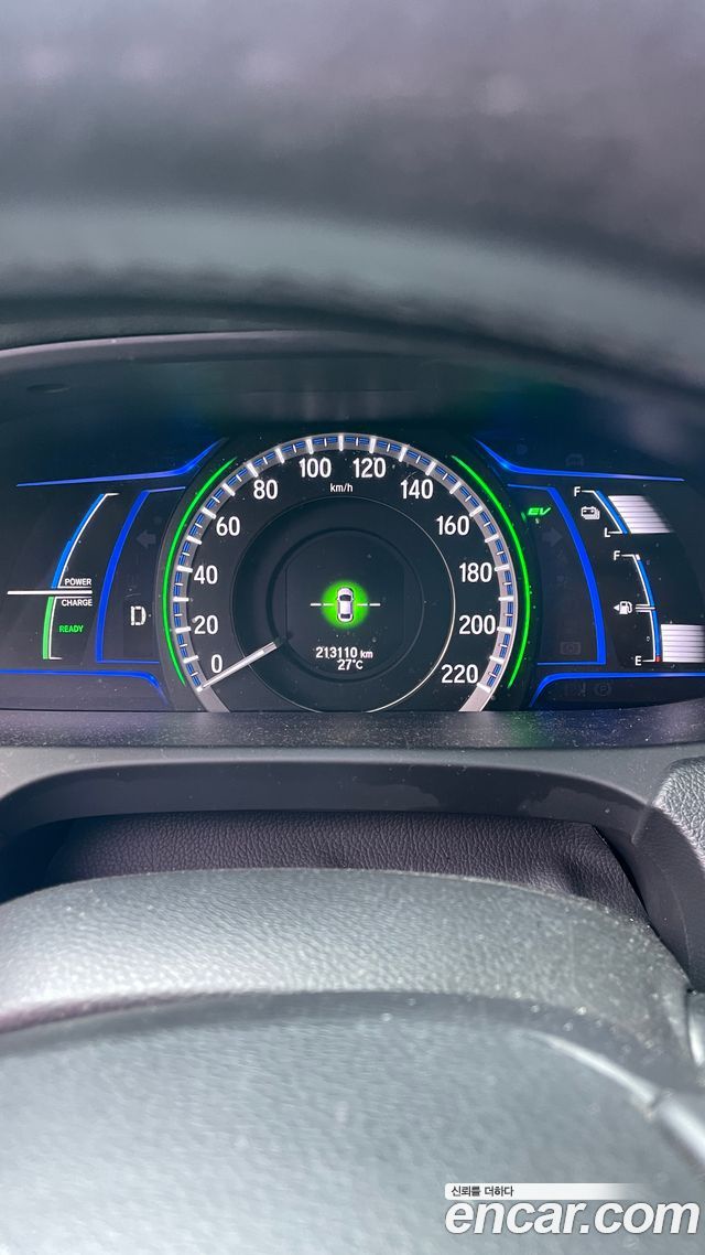 Honda Accord 2.0 Hybrid 9th 2017 — фото 8