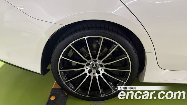 Mercedes-Benz CLS-Class (C257) CLS400d 4MATIC AMG Line 2019 — фото 5