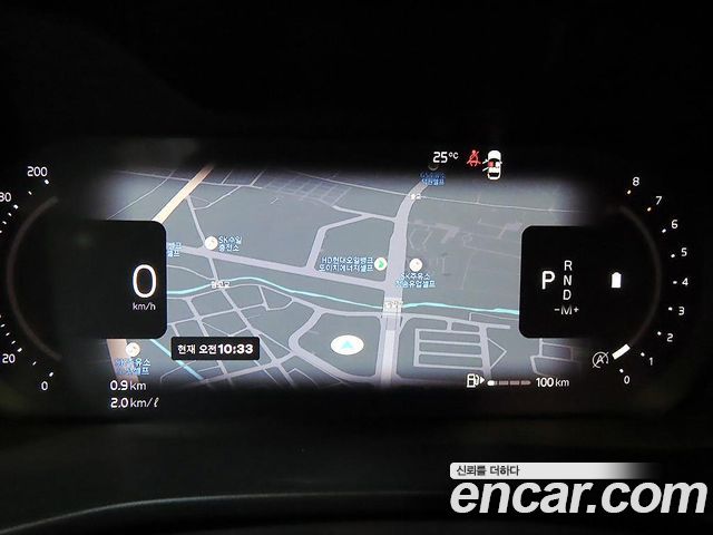 Volvo XC40 B4 Black Edition 2025 — фото 17