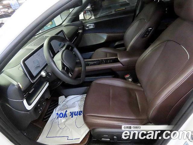 Hyundai Ioniq 6 Long Range AWD Exclusive + 2023 — фото 10
