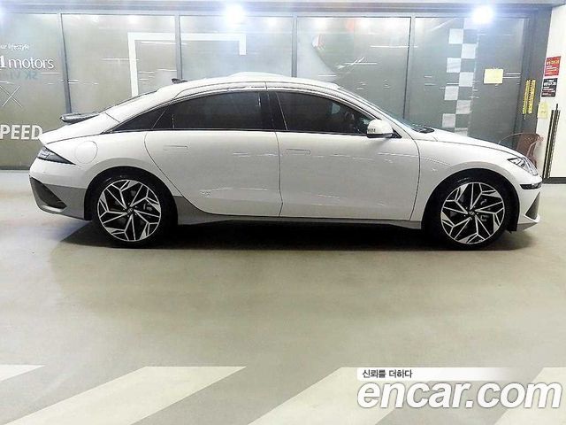 Hyundai Ioniq 6 Long Range AWD Exclusive + 2023 — фото 24
