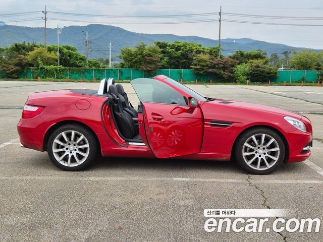 Mercedes-Benz SLK-Class 200 Blue Efficiency R172 2012 — фото 17