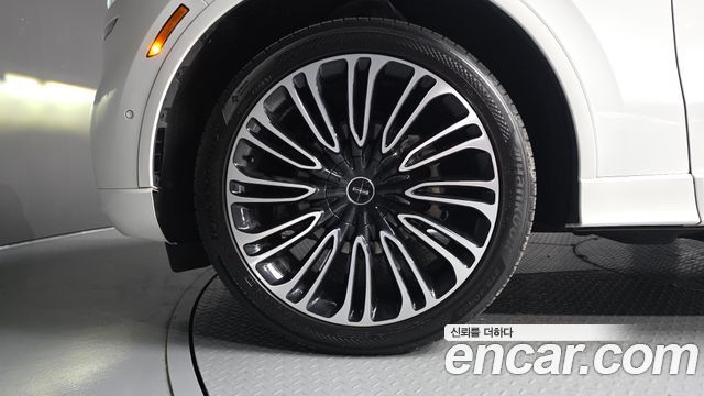 Lincoln Aviator (II) 3.0 Black Label AWD 2021 — фото 5