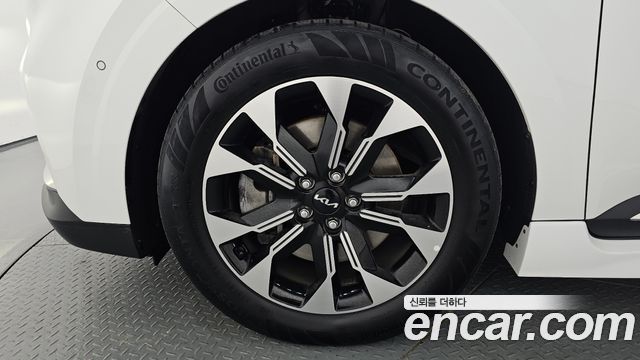 Kia Carnival (IV) Diesel 9-Seater Hi-Limousine(Special Vehicle) 2023 — фото 5