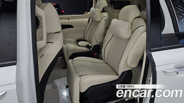 Kia Carnival (IV) Diesel 9-Seater Hi-Limousine(Special Vehicle) 2023 — фото 16