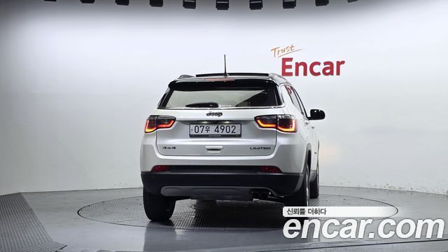 Jeep Compass (II) 2.4 Limitied AWD 2018 — фото 4