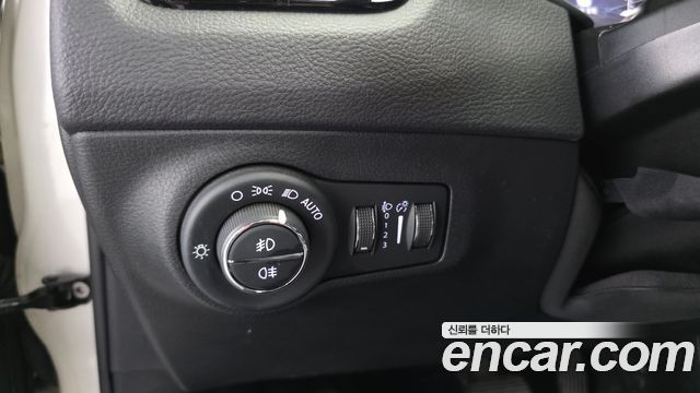Jeep Compass (II) 2.4 Limitied AWD 2018 — фото 27