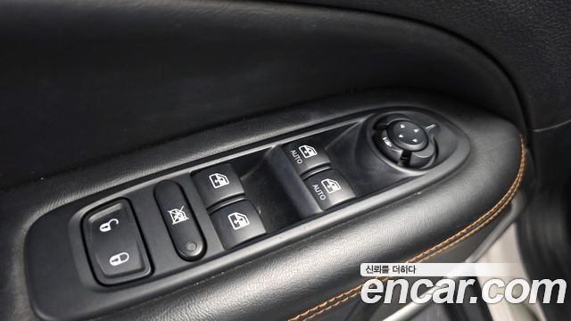 Jeep Compass (II) 2.4 Limitied AWD 2018 — фото 31