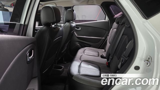 Renault Korea QM3 RE Panoramic Edition 2018 — фото 26