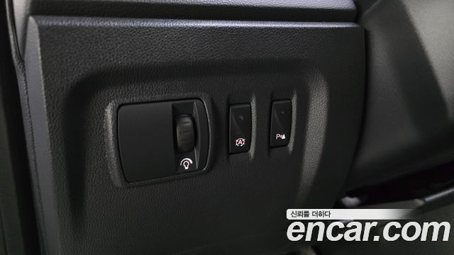 Renault Korea QM3 RE Panoramic Edition 2018 — фото 28