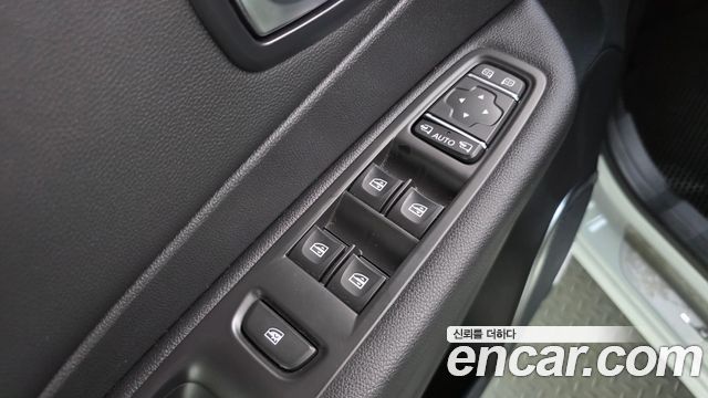 Renault Korea QM3 RE Panoramic Edition 2018 — фото 30