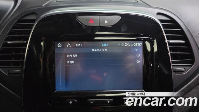 Renault Korea QM3 RE Panoramic Edition 2018 — фото 31