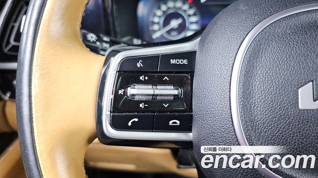 Kia Sorento (IV) Diesel 2.2 2WD Noblesse 2023 — фото 32