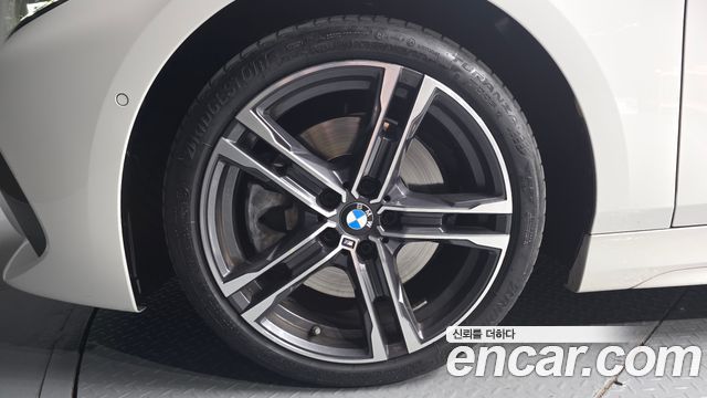 BMW 1 Series (F40) 120i M Sports 2024 — фото 5