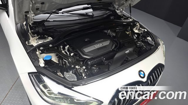 BMW 1 Series (F40) 120i M Sports 2024 — фото 6