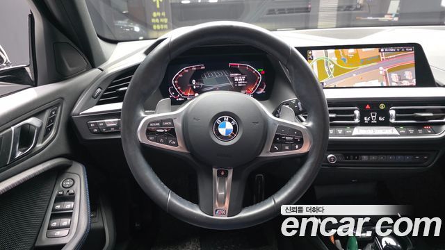 BMW 1 Series (F40) 120i M Sports 2024 — фото 17