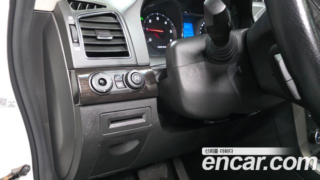 Chevrolet Captiva 4WD LTZ 2014 — фото 33