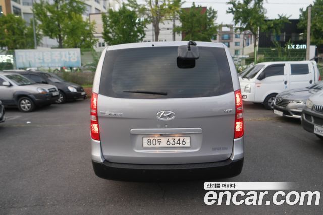 Hyundai Grand Starex Van 3-Seater Style 2021 — фото 4