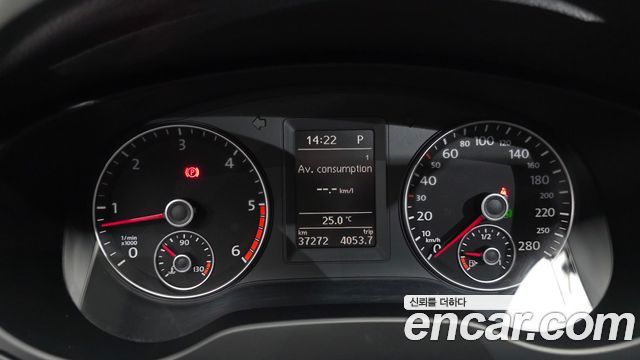 Volkswagen Jetta 2.0 TDI 6th 2013 — фото 8