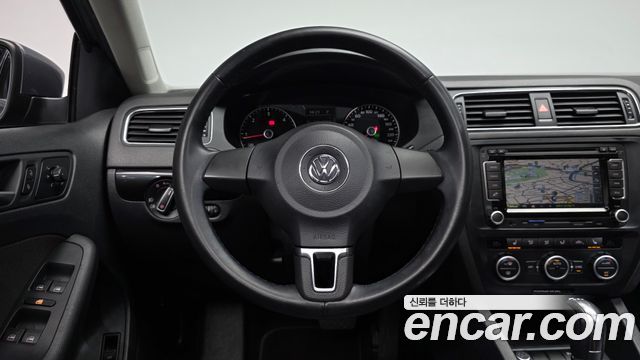 Volkswagen Jetta 2.0 TDI 6th 2013 — фото 13