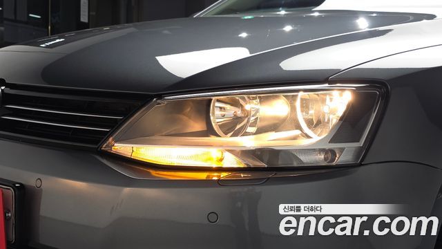 Volkswagen Jetta 2.0 TDI 6th 2013 — фото 22