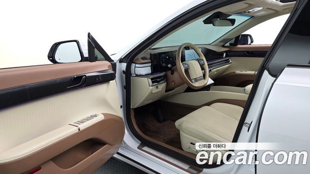 Hyundai Grandeur Hybrid (GN7) Calligraphy 2023 — фото 10
