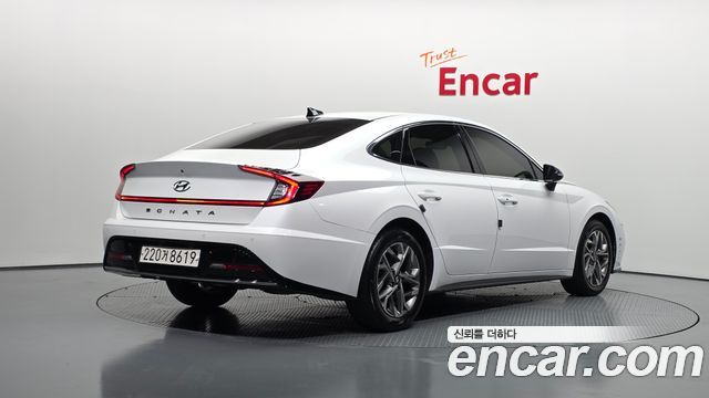 Hyundai Sonata (DN8) 2.0 Premium Plus 2022 — фото 2