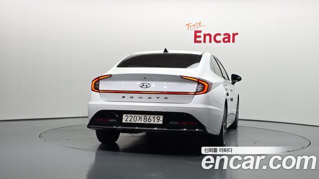 Hyundai Sonata (DN8) 2.0 Premium Plus 2022 — фото 4