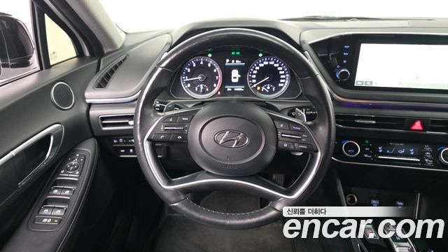 Hyundai Sonata (DN8) 2.0 Premium Plus 2022 — фото 13