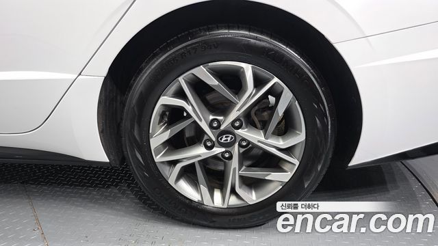 Hyundai Sonata (DN8) 2.0 Premium Plus 2022 — фото 21