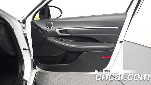 Hyundai Sonata (DN8) 2.0 Premium Plus 2022 — фото 24