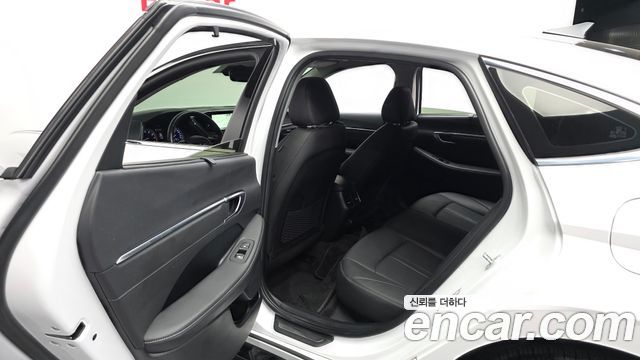 Hyundai Sonata (DN8) 2.0 Premium Plus 2022 — фото 26