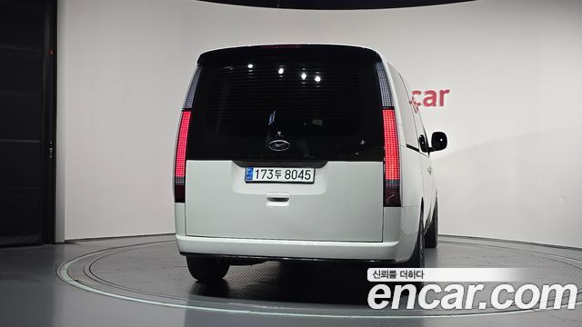 Hyundai Staria L3.5 Lounge 9-Seater Mobility 2022 — фото 4