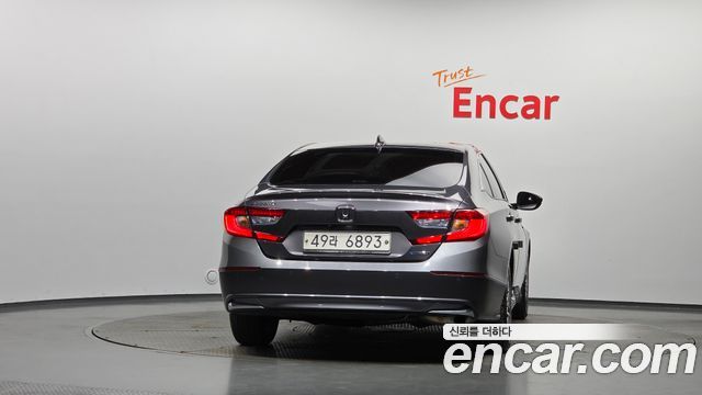 Honda Accord (X) 2.0 Hybrid EX-L 2018 — фото 4