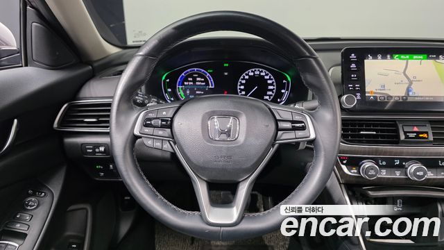 Honda Accord (X) 2.0 Hybrid EX-L 2018 — фото 14